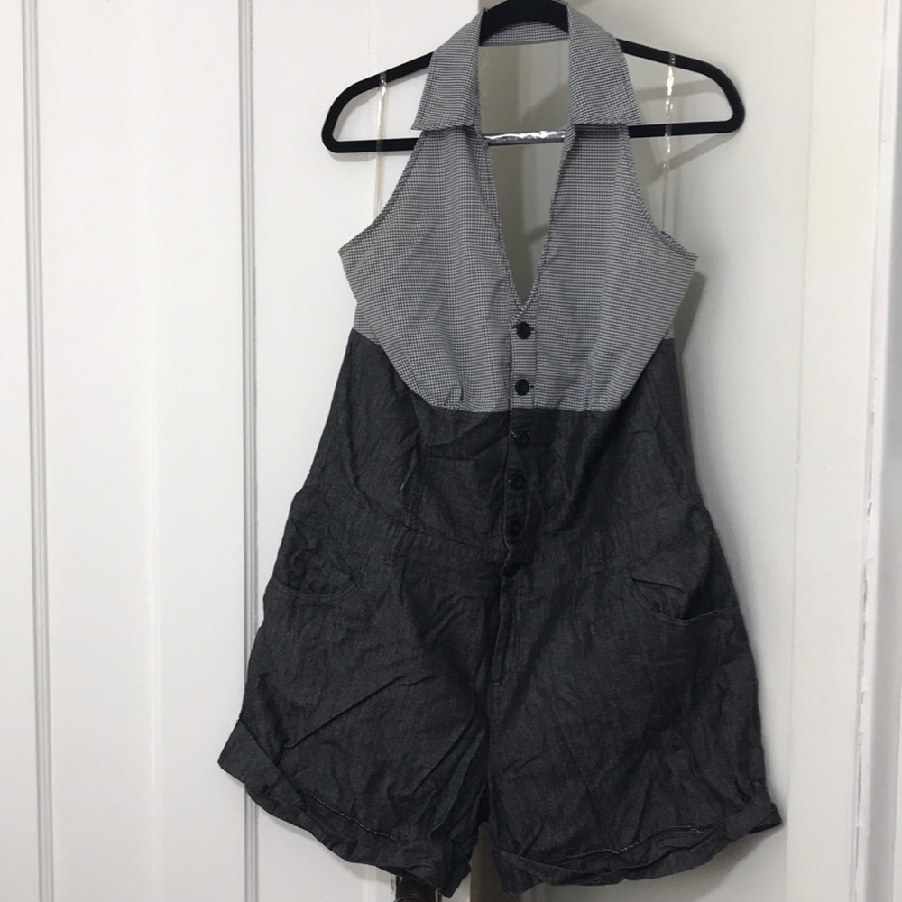 One piece gray jumpsuit size 2X